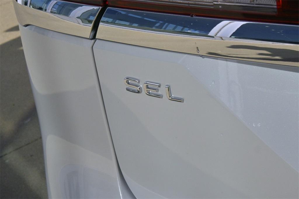 new 2026 Volkswagen Atlas car, priced at $56,750