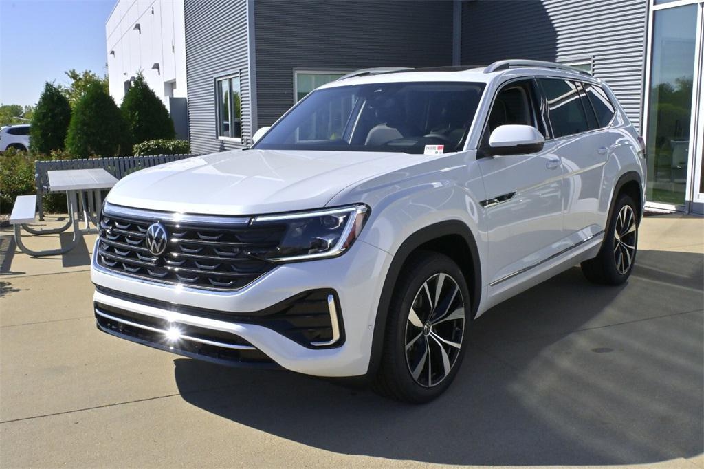 new 2026 Volkswagen Atlas car, priced at $56,750