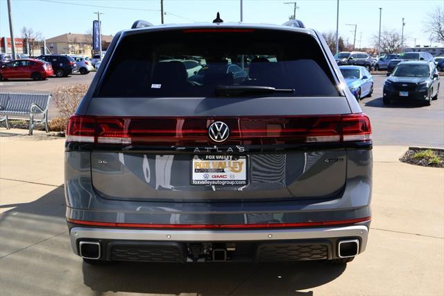 new 2025 Volkswagen Atlas car, priced at $46,817