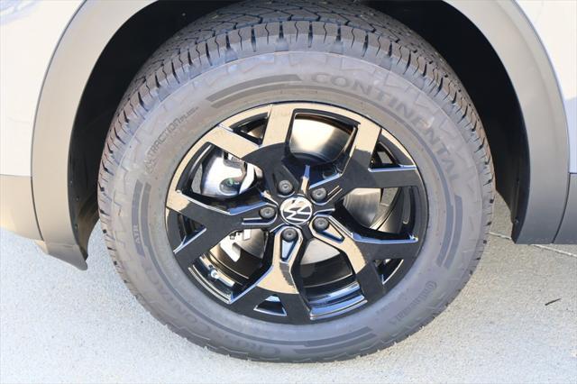 new 2025 Volkswagen Atlas car, priced at $46,817