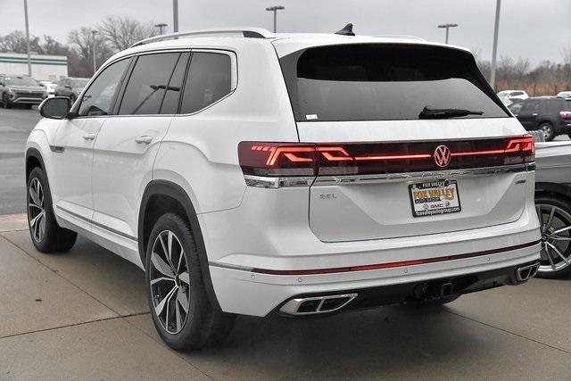 new 2025 Volkswagen Atlas car, priced at $52,348