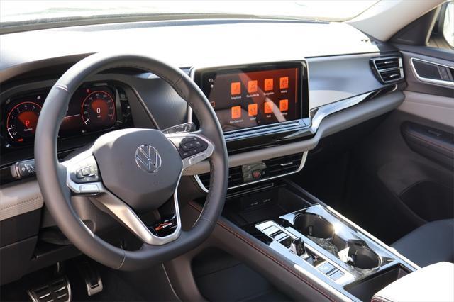 new 2025 Volkswagen Atlas car, priced at $44,651