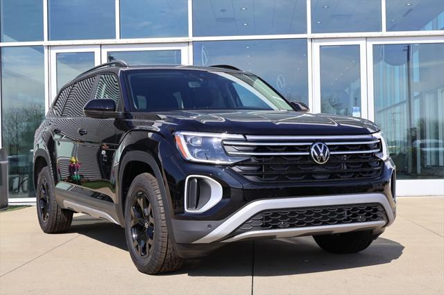 new 2025 Volkswagen Atlas car, priced at $44,651