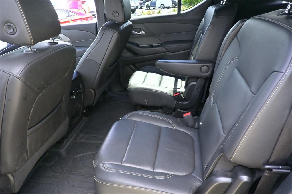 used 2023 Chevrolet Traverse car, priced at $28,391