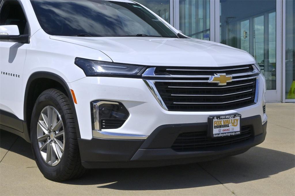 used 2023 Chevrolet Traverse car, priced at $28,391