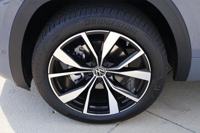 new 2025 Volkswagen Atlas Cross Sport car, priced at $50,848