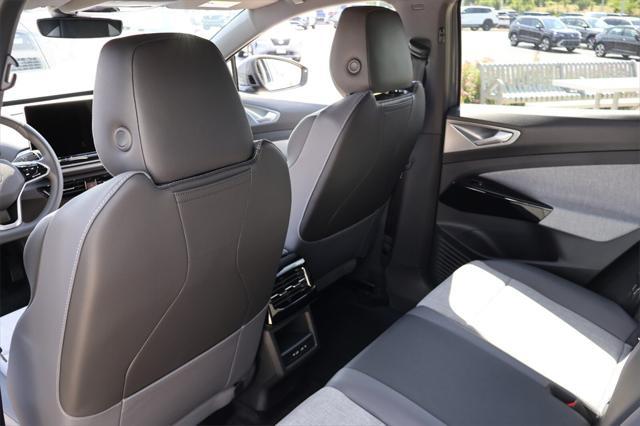 new 2025 Volkswagen ID.4 car, priced at $46,161