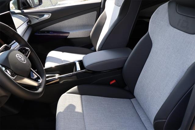 new 2025 Volkswagen ID.4 car, priced at $46,161