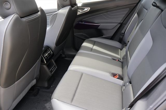 new 2025 Volkswagen ID.4 car, priced at $51,261
