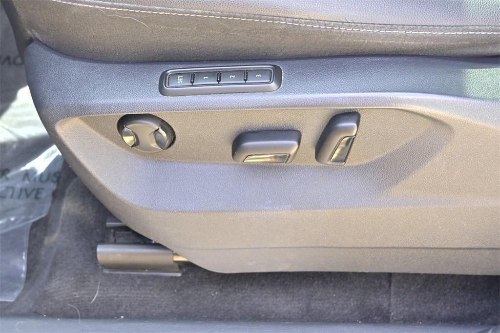 used 2018 Volkswagen Atlas car, priced at $13,991