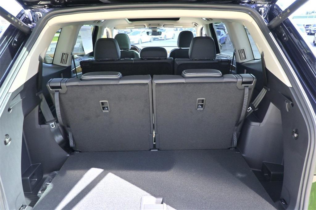 new 2026 Volkswagen Atlas car, priced at $47,978