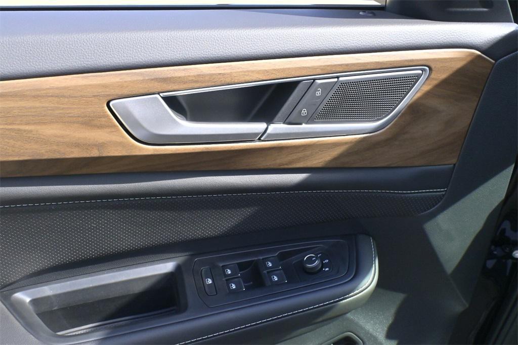 new 2026 Volkswagen Atlas car, priced at $47,978