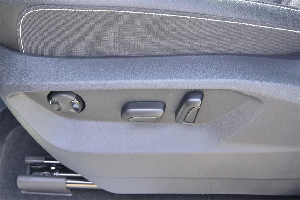 new 2026 Volkswagen Atlas car, priced at $47,978