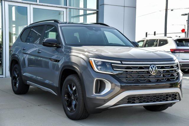 new 2025 Volkswagen Atlas car, priced at $45,841