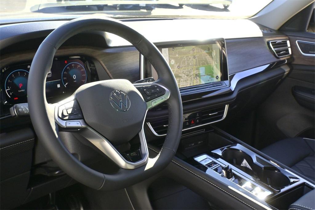 new 2026 Volkswagen Atlas car, priced at $55,951