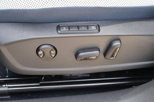 new 2025 Volkswagen ID.4 car, priced at $54,916