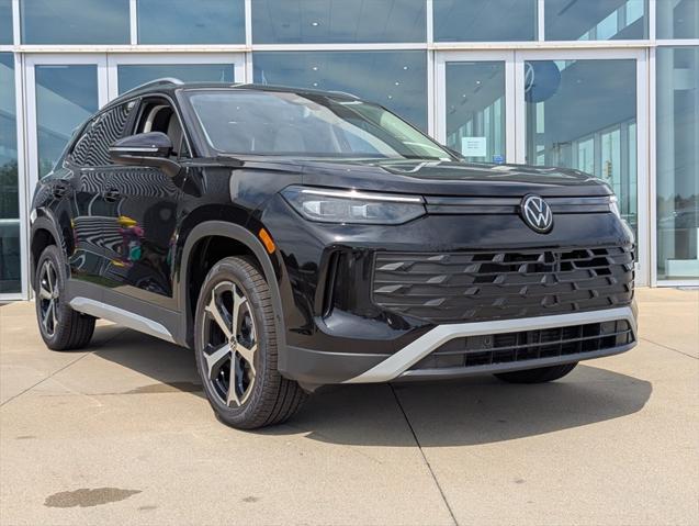 new 2025 Volkswagen Tiguan car, priced at $34,252