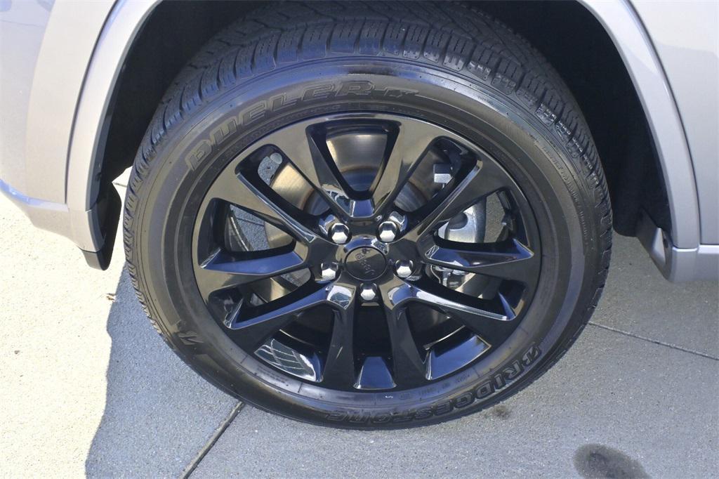 used 2021 Jeep Grand Cherokee car, priced at $23,291