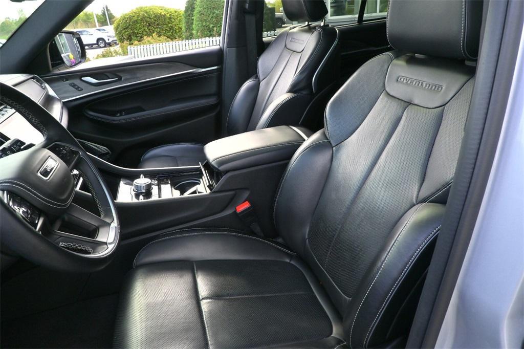 used 2022 Jeep Grand Cherokee car, priced at $35,991