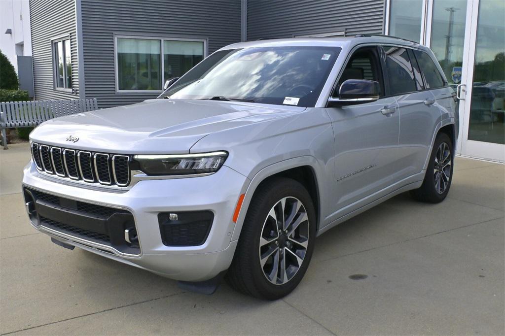used 2022 Jeep Grand Cherokee car, priced at $35,991