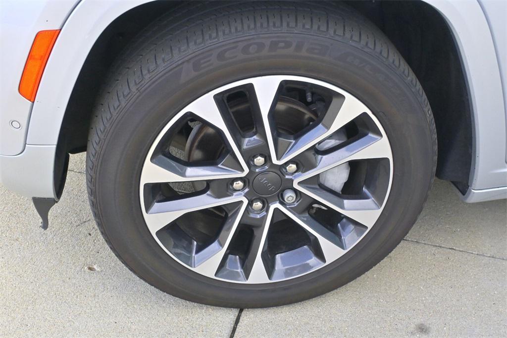 used 2022 Jeep Grand Cherokee car, priced at $35,991
