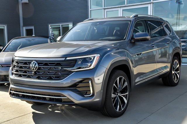 new 2024 Volkswagen Atlas car, priced at $48,572