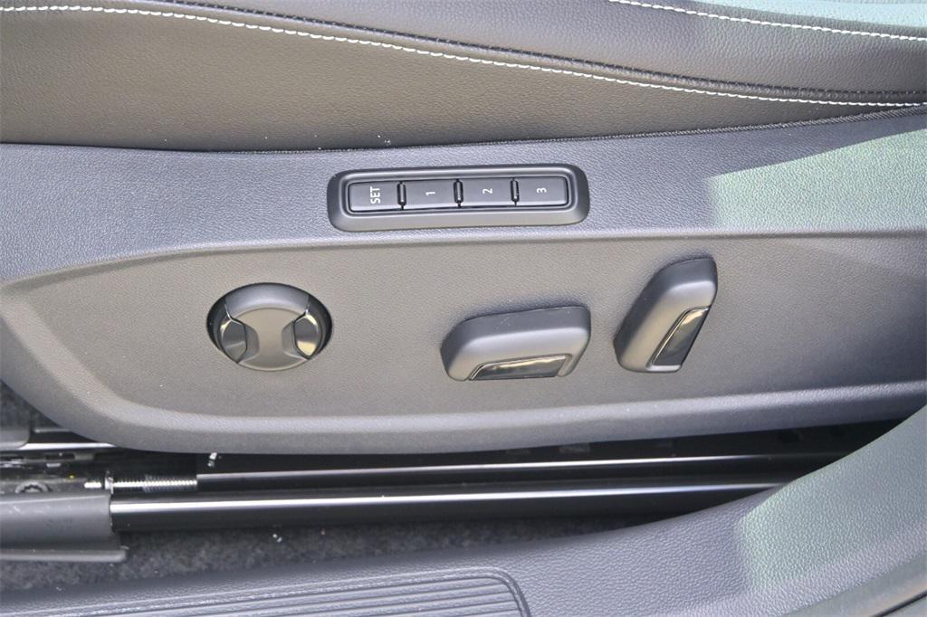 new 2025 Volkswagen Jetta car, priced at $28,142