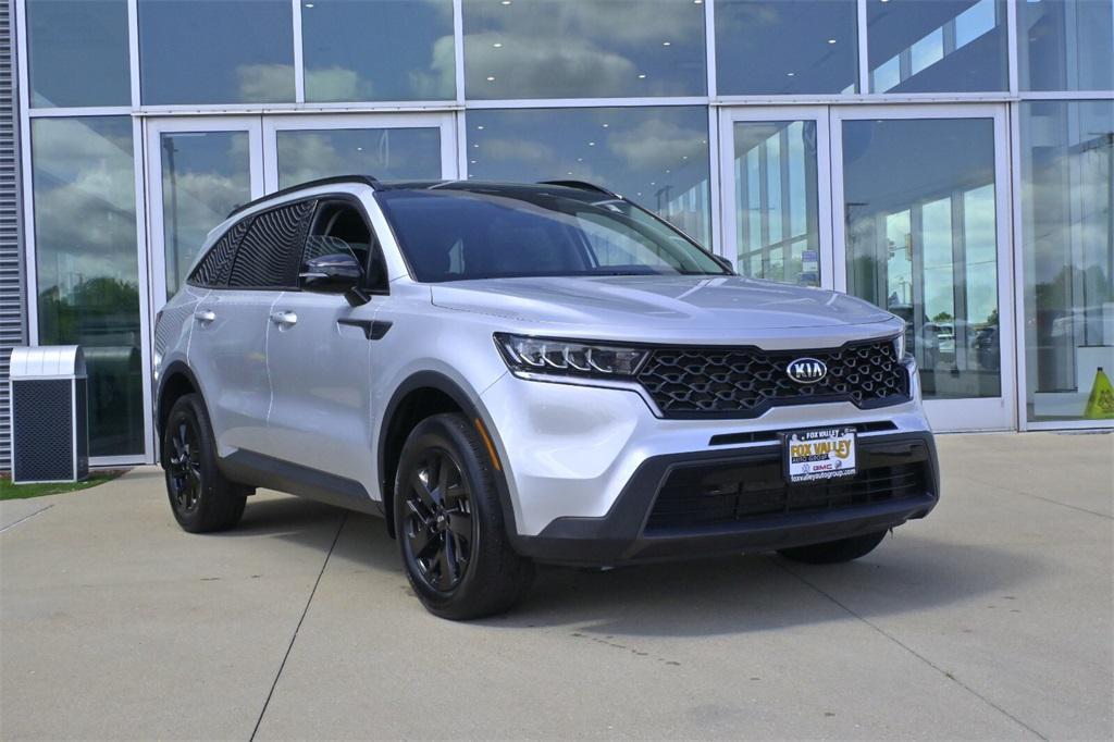 used 2021 Kia Sorento car, priced at $23,991