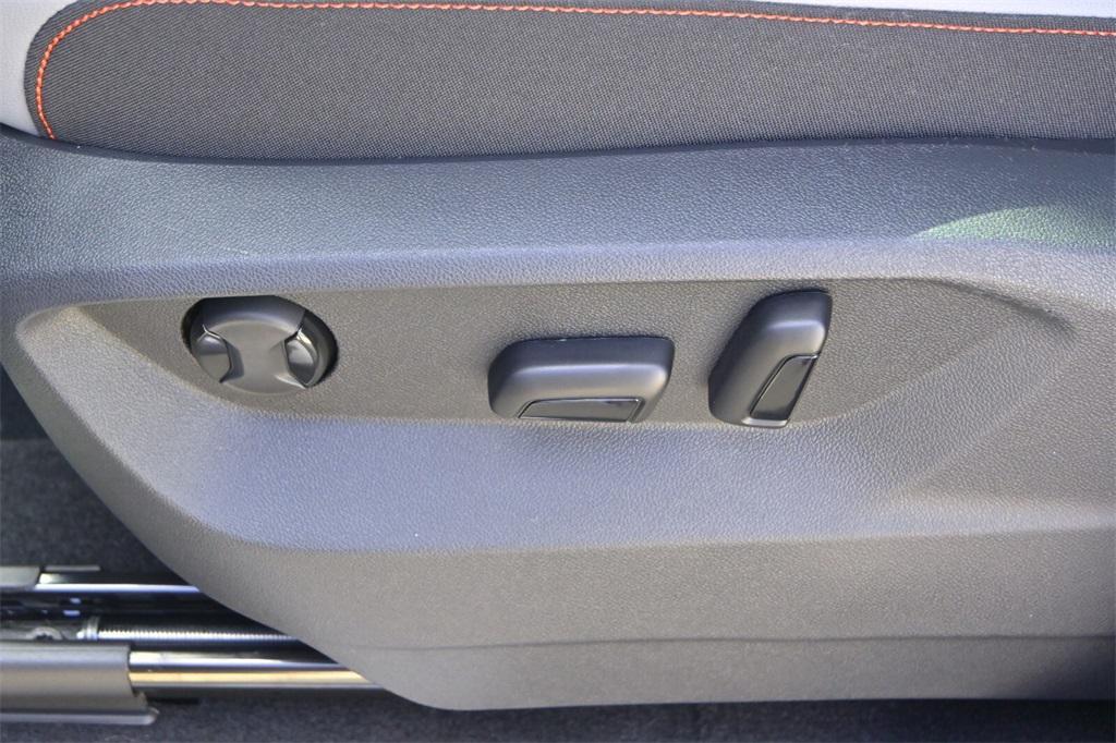 new 2026 Volkswagen Atlas car, priced at $48,708