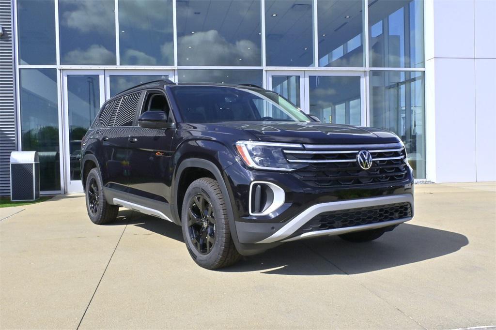 new 2026 Volkswagen Atlas car, priced at $48,708