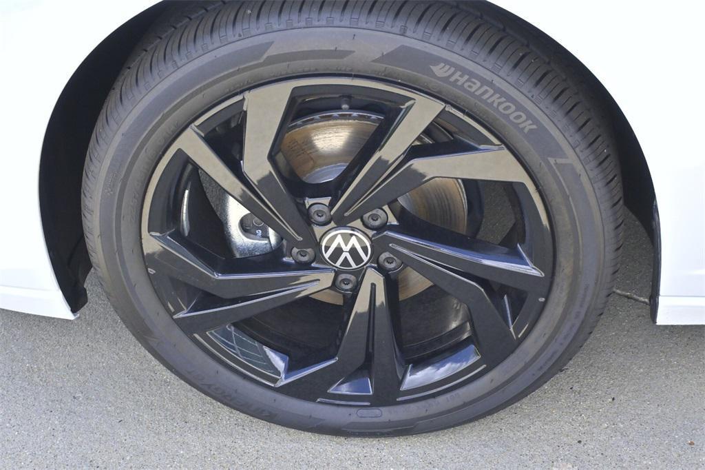 new 2025 Volkswagen Jetta car, priced at $27,959