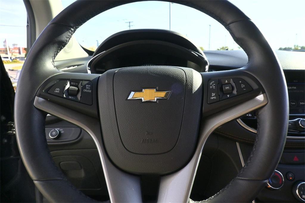 used 2022 Chevrolet Trax car, priced at $18,791