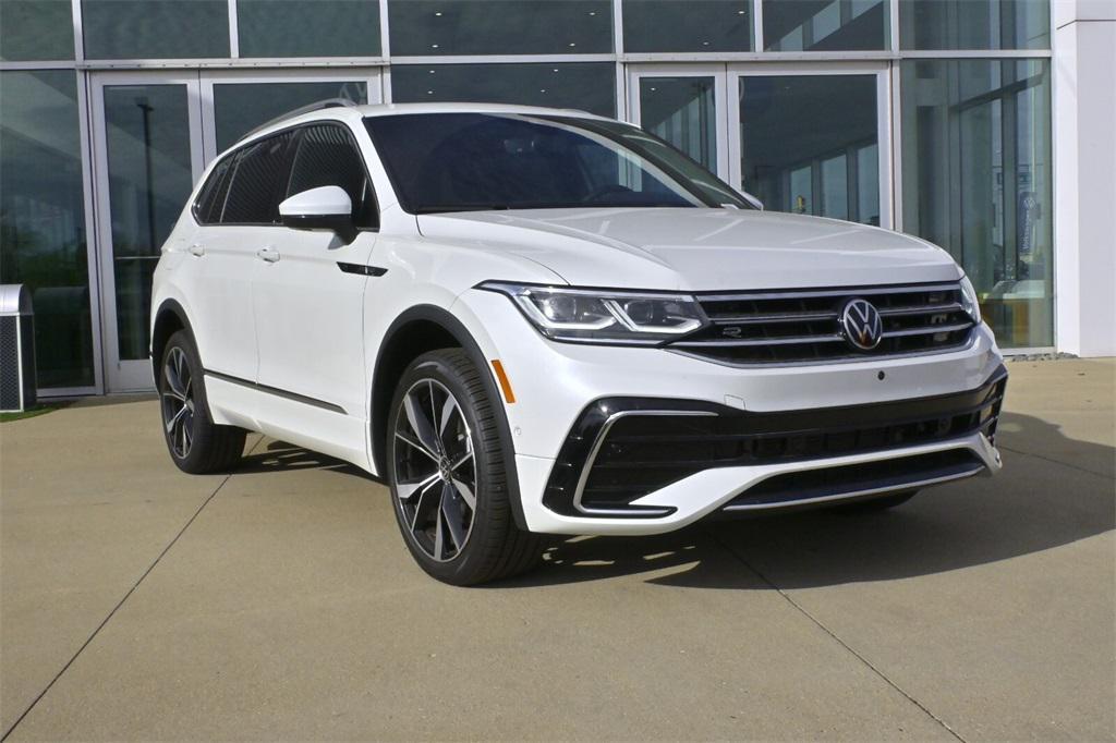 used 2024 Volkswagen Tiguan car, priced at $30,991