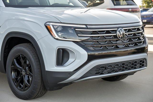 new 2025 Volkswagen Atlas car, priced at $45,541