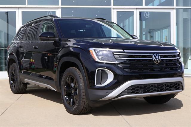 new 2025 Volkswagen Atlas car, priced at $44,651