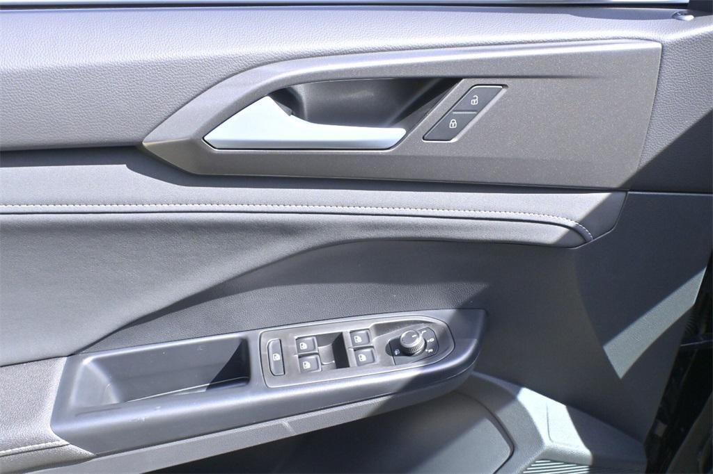 new 2025 Volkswagen Taos car, priced at $31,365