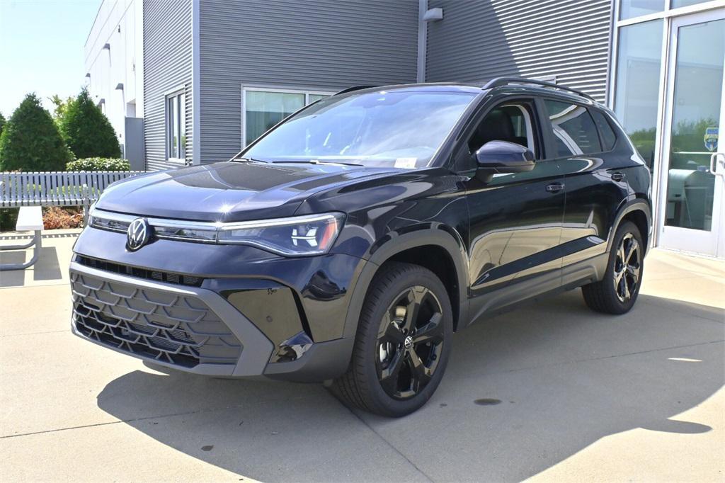 new 2025 Volkswagen Taos car, priced at $31,365