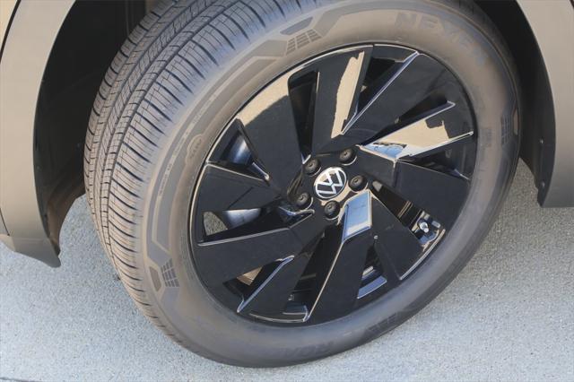 new 2024 Volkswagen Atlas car, priced at $42,413