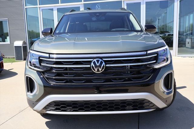 new 2024 Volkswagen Atlas car, priced at $48,917