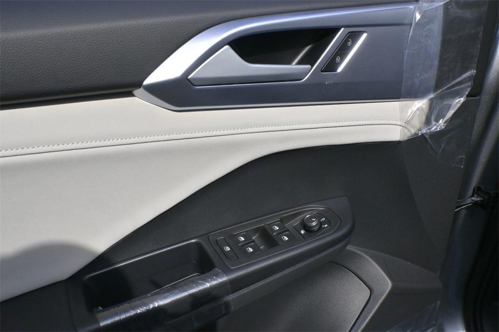 new 2025 Volkswagen Taos car, priced at $29,187