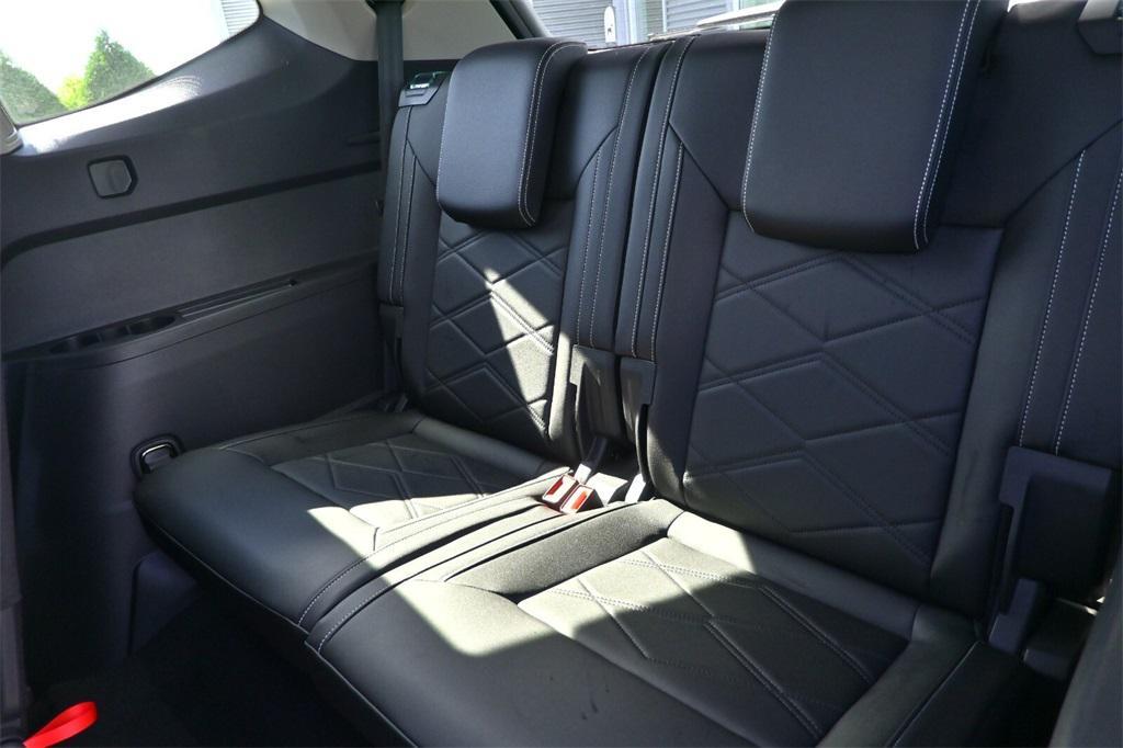 new 2026 Volkswagen Atlas car, priced at $42,311