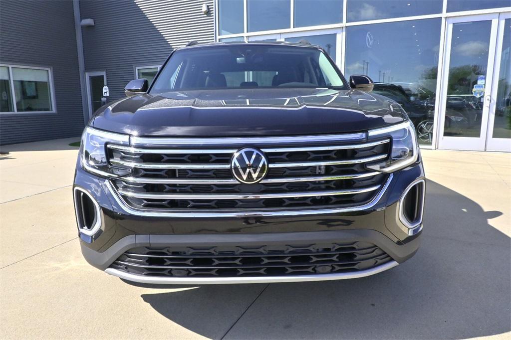 new 2026 Volkswagen Atlas car, priced at $42,311