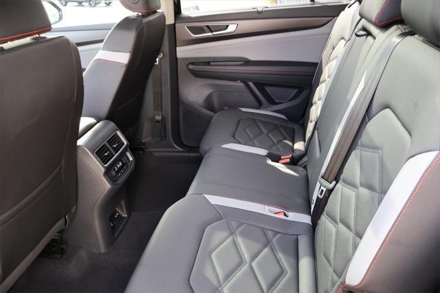 new 2025 Volkswagen Atlas car, priced at $46,553