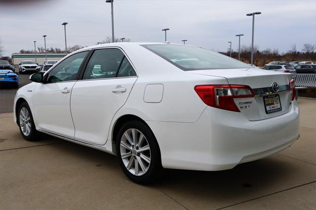 used 2014 Toyota Camry Hybrid car, priced at $9,249