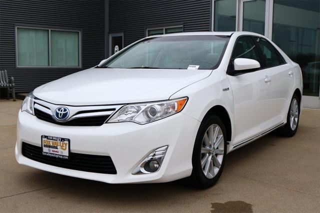 used 2014 Toyota Camry Hybrid car, priced at $9,249