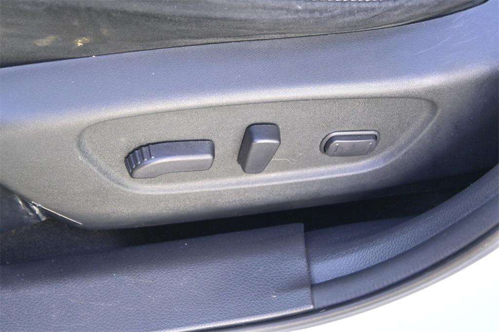 used 2015 Nissan Rogue car, priced at $7,891