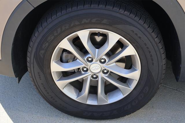 used 2020 Hyundai Santa Fe car, priced at $20,799