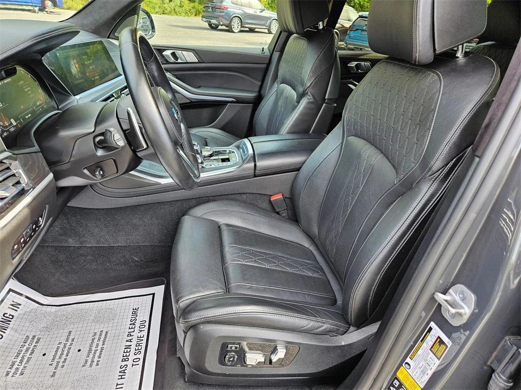 used 2022 BMW X7 car, priced at $42,505