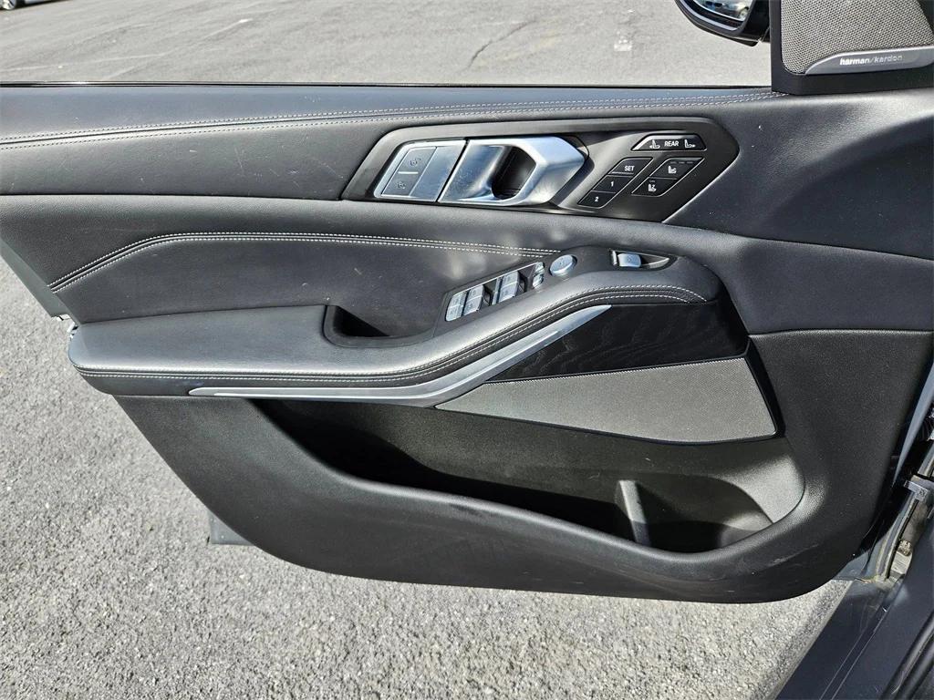used 2022 BMW X7 car, priced at $42,505
