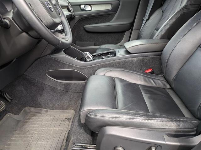 used 2023 Volvo XC40 car, priced at $34,019